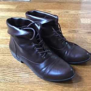 Brown lace-up bootie